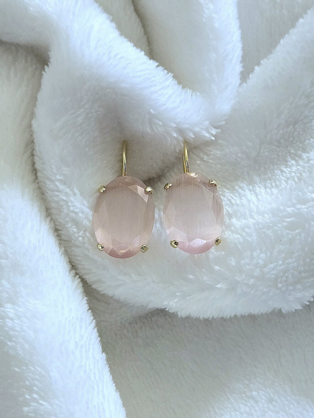 Raizes Natural Rose🌹 Quartz Earrings - Picture 9 of 16